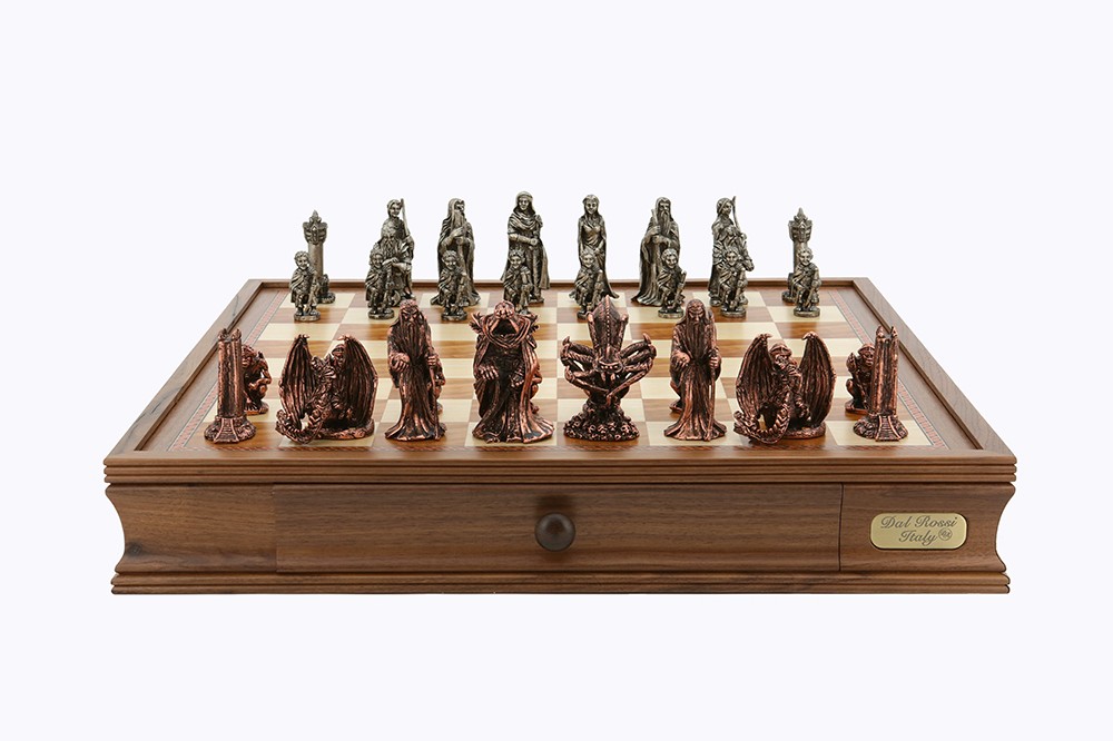 Dal Rossi Chess Set on a 20" chess box  Evil Ring Metal Chessmen