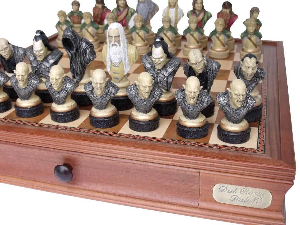 Dal Rossi Italy, “Lord of the Rings” Chess Pieces (pieces only)